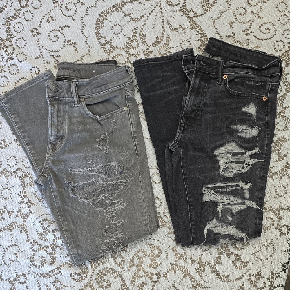 American Eagle Outfitters Straight Leg Distressed Jeans in Green and Black